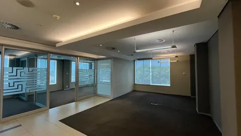 WhatsApp Image 2025-10-23 at 13.52.44.